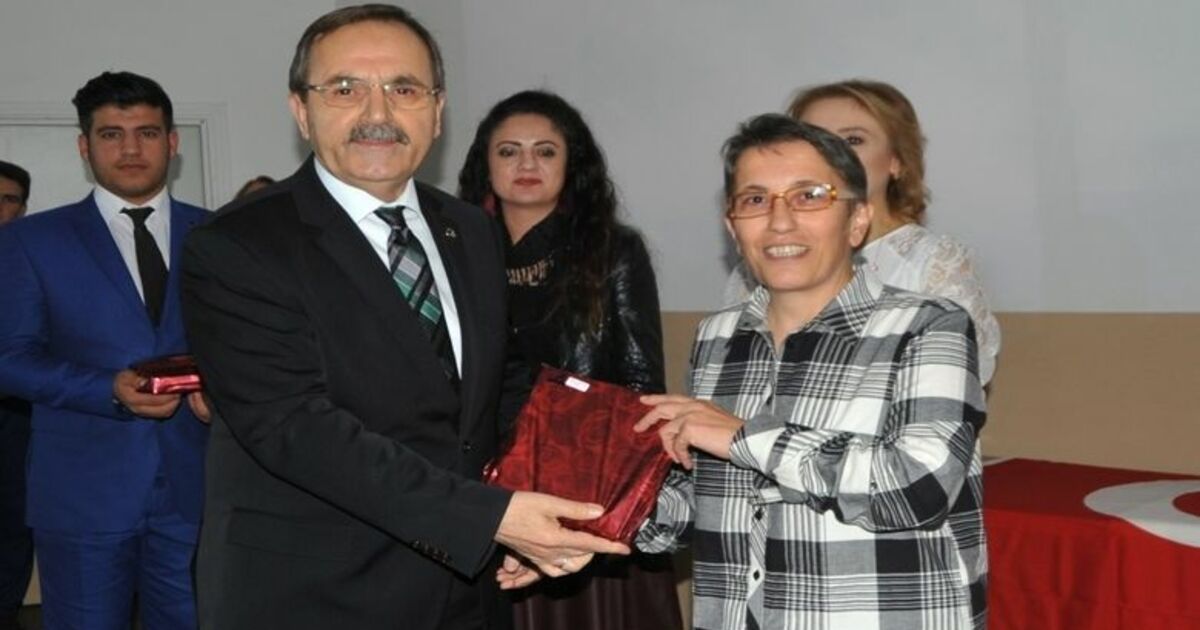 "Dolur Anne" Birinci Oldu
