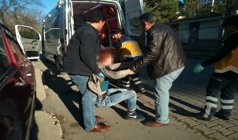Bonzai Kullanan Çocuk Hastanelik Oldu - Samsun’un Bafra ilçesinde sentetik uyuşturucu 'bonzai' kullandığı iddia edilen 14 yaşındaki çocuk hastanelik oldu.