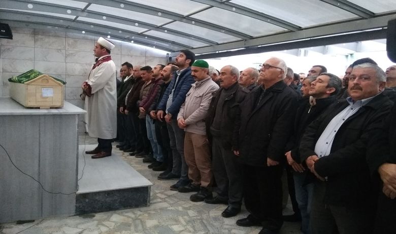 Bakırköy'de İş Kazasında Hayatını Kaybeden İşçi Samsun'da Defnedildi