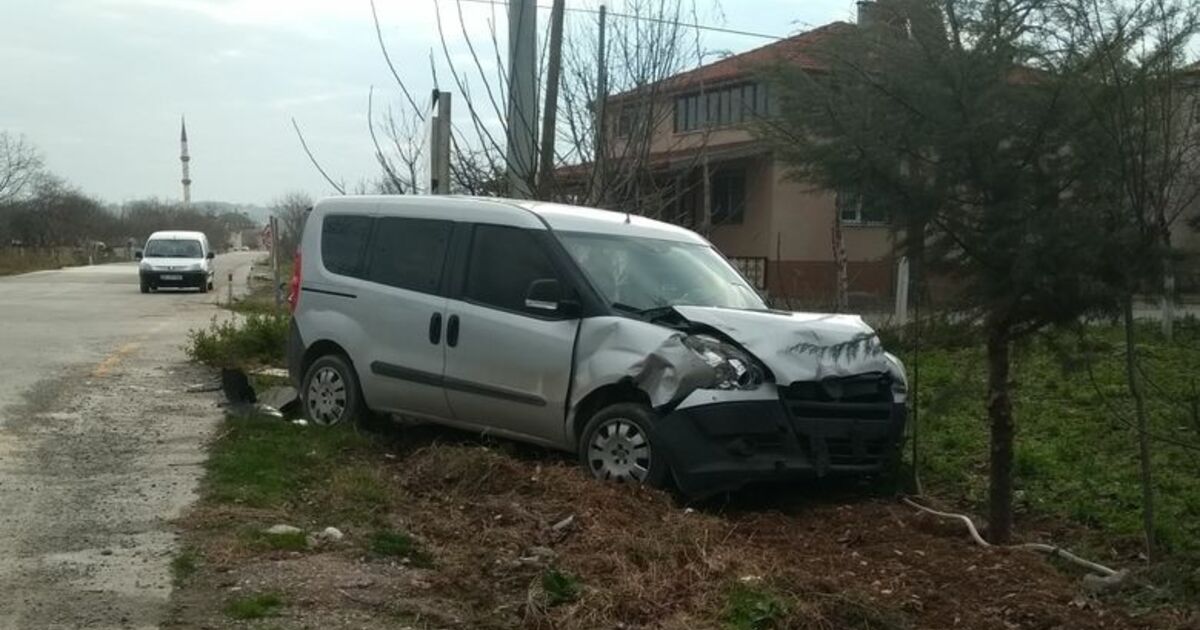 Bafra'da Trafik Kazası: 2 Yaralı