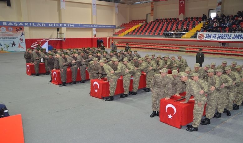 Kısa Dönem Erler Yemin Etti - Samsun'un Bafra ilçesinde 369/2 kısa dönem erler için yemin töreni düzenlendi.