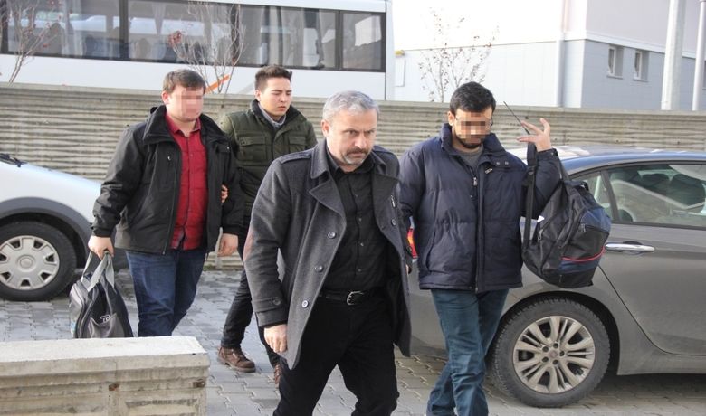 Samsun'da Fetö'den 18 Kişi Gözaltına Alındı - Samsun'da, Fetullahçı Terör Örgütü/Paralel Devlet Yapılanması (FETÖ/PDY) soruşturmasında 10'u meslekten ihraç edilen öğretmen toplam 18 kişi gözaltına alındı.