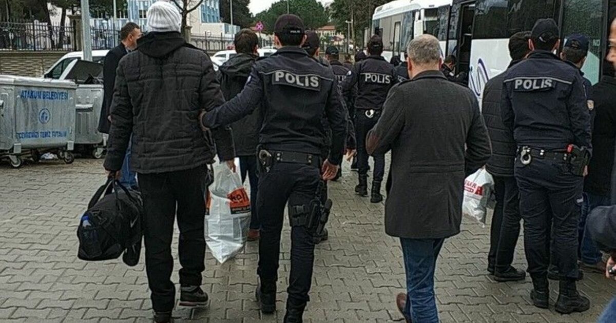 Samsun'da Fetö'den 2 Tutuklama, 14 Adli Kontrol