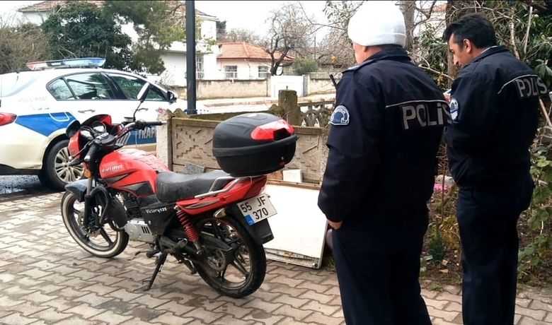 Motosiklet Kazası: 1 Yaralı - Samsun'un Bafra ilçesinde meydana gelen motosiklet kazasında sürücü yaralandı.