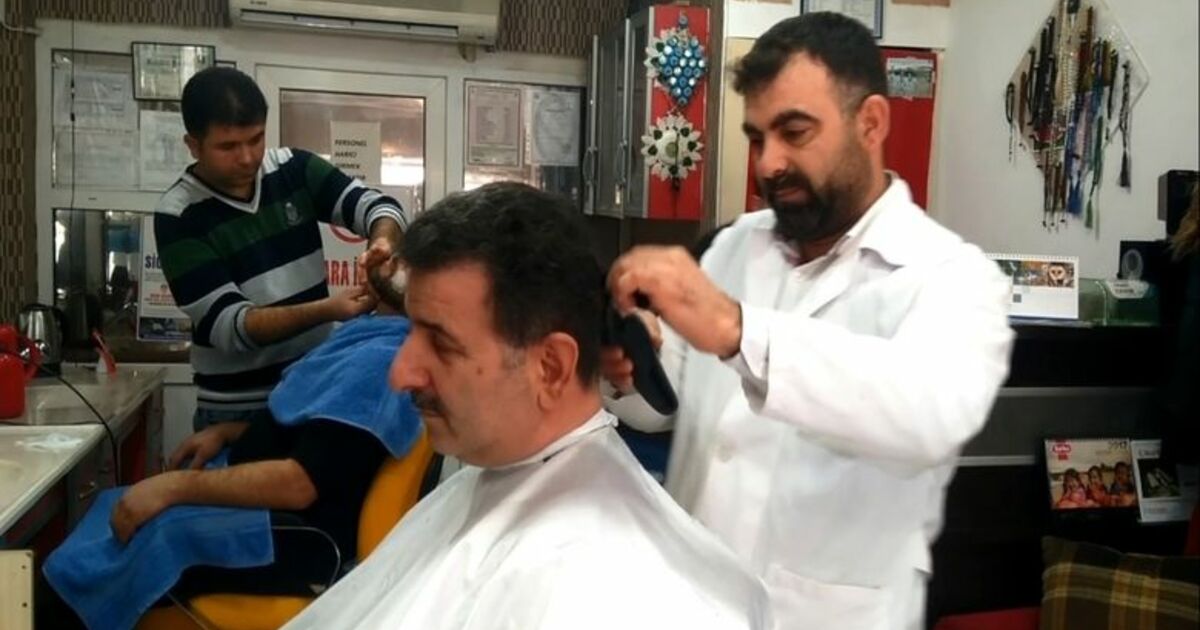 Berber Mehmetçik İçin Çalıştı