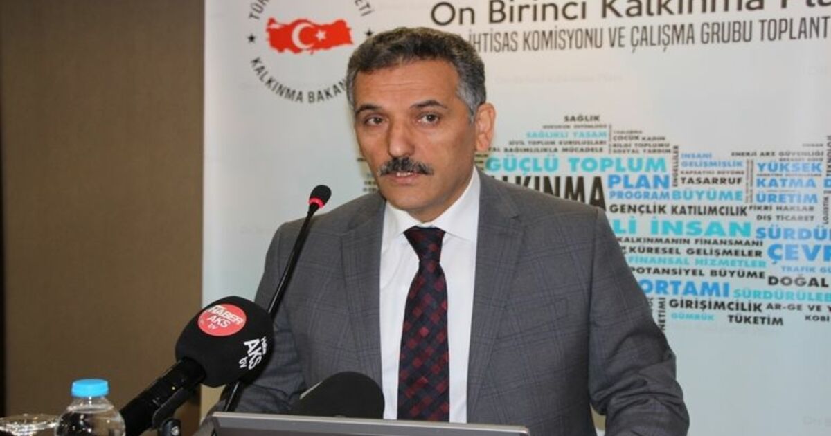 Vali Kaymak: “planlamalar Hamasi Olmasın” Samsun Valisi Osman Kaymak: "Samsun Potansiyeli Çok Yüksek Ama Bunu Kullanamamış Bir İl" “öncelikle Biz İşimizi İyi Yaparak Rekabet Gücümüzü Artıracağız. Ondan Sonra Güçlü Samsun Güçlü Türkiye Diyeceğiz”