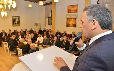 Vali Kaymak: "Önce Samsun" Samsun Valisi Osman Kaymak: "Bizler Aslen Gümüşhane, Bayburt, Trabzon, Ordu, Giresun Kökenli Samsunluyuz"