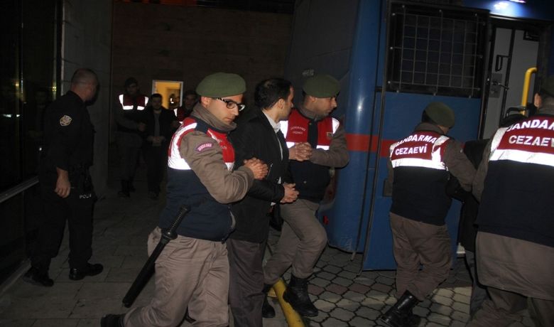 Samsun'da Fetö'den Yargılanan 48 Kişiye 1.5 Yıl İle 8 Yıl Arasında Hapis