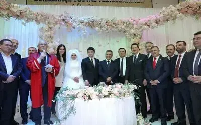 Düğünde Şahit Rekoru Kırıldı Tam 26 Kişi Genç Çiftin Nikah Şahidi Oldu
