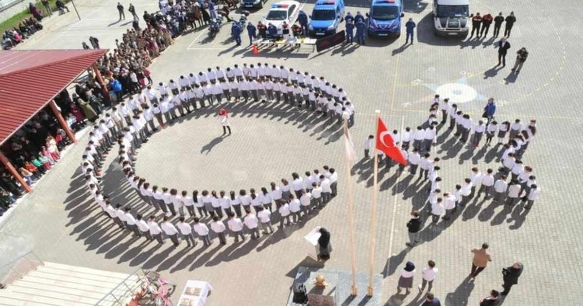 “yüreklerde Doğan Ayyıldız” Programı Düzenlendi