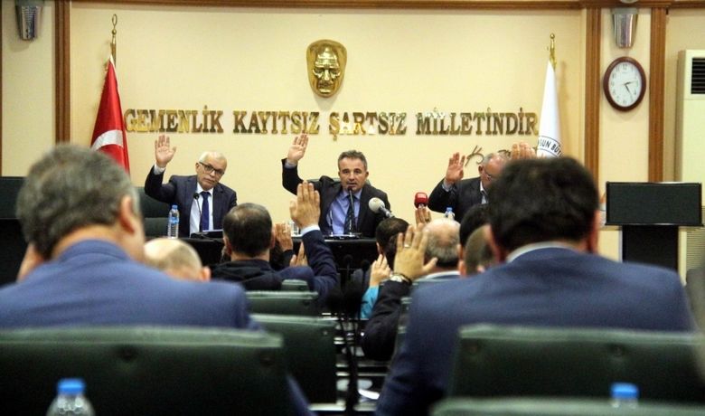 Bafra Kapıkaya'ya YamaçParaşütü Tesisi Meclisten Geçti - Samsun Büyükşehir Belediye Meclisi’nde alınan kararla birlikte Bafra Kapıkaya bölgesine yapılması planlanan ‘yamaç paraşütü tesisi’ projesinin Orta Karadeniz Kalkınma Ajansı'na (OKA) sunulmasına karar verildi.