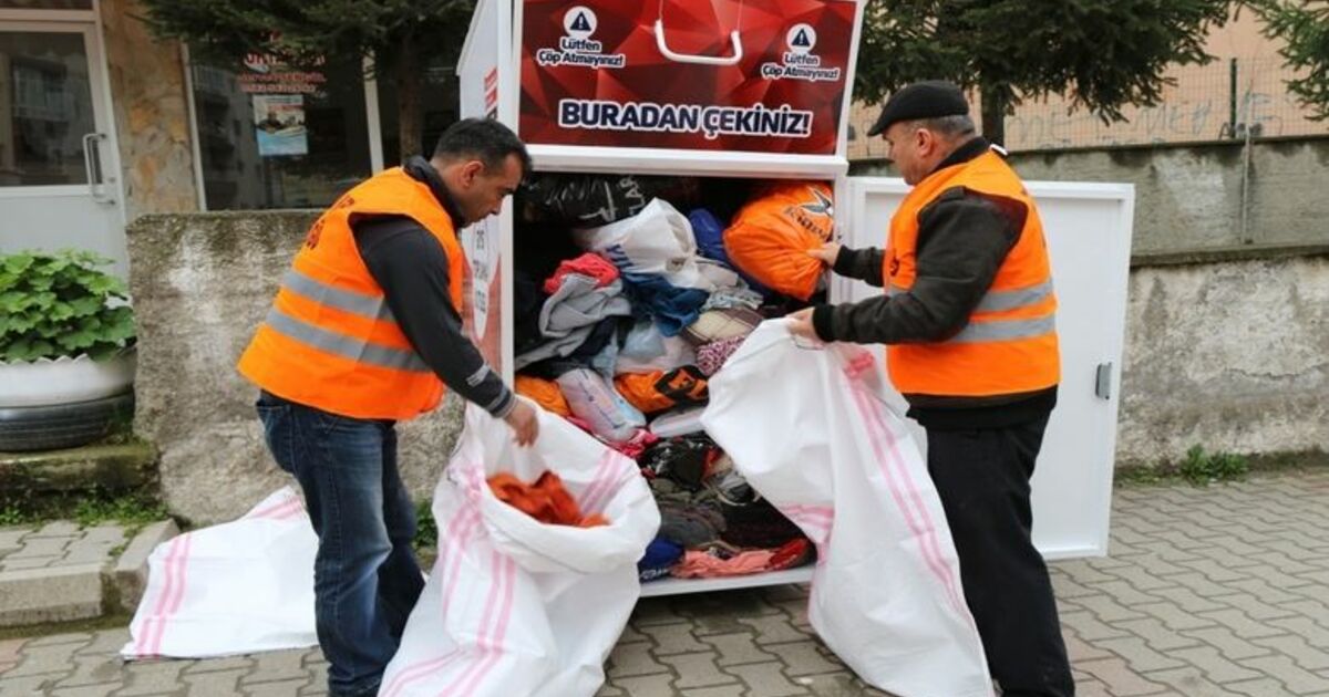 Giysi Toplama Kutularına Yoğun İlgi