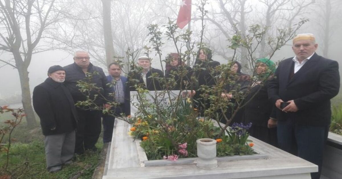 Alaçamlı Şehit Kadir Kara Kabri Başında Anıldı
