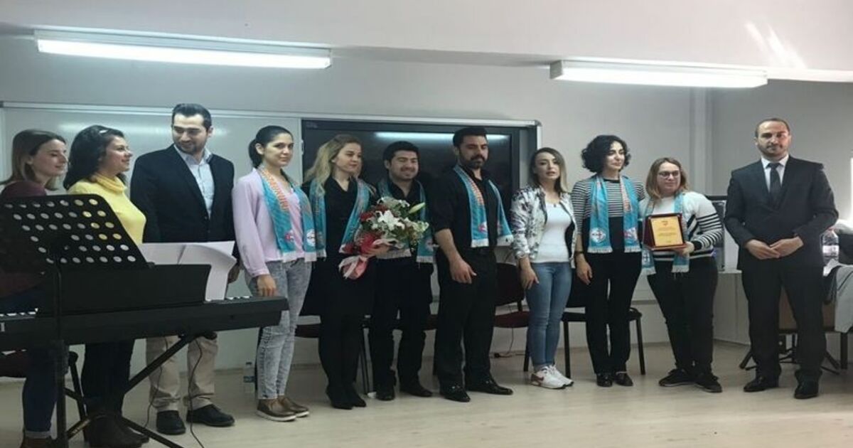 Öğrenciler Opera İle Tanıştı Opera Sanatçıları Öğrencilerin Ayağına Geldi