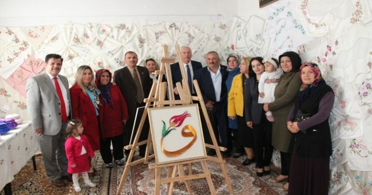 Alaçam’da El Sanatları Sergisi Açıldı