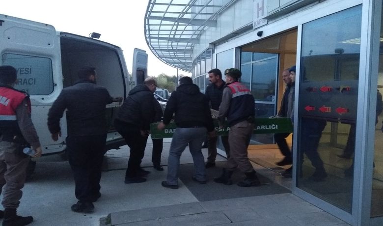 Yaşlı Adam Kanal Kenarında Ölü Bulundu - Samsun’un Bafra ilçesinde kanala balık tutmaya giden yaşlı adam ölü bulundu.