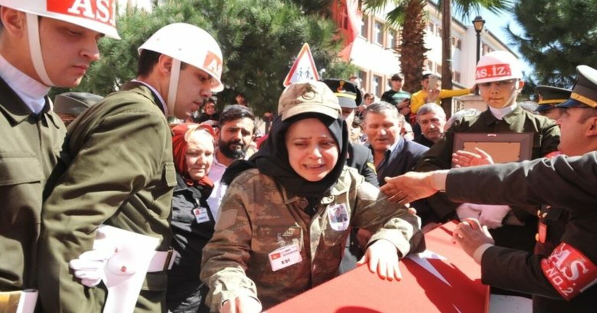 Şehit Pehlivan’ı Son Yolculuğuna Binler Uğurladı