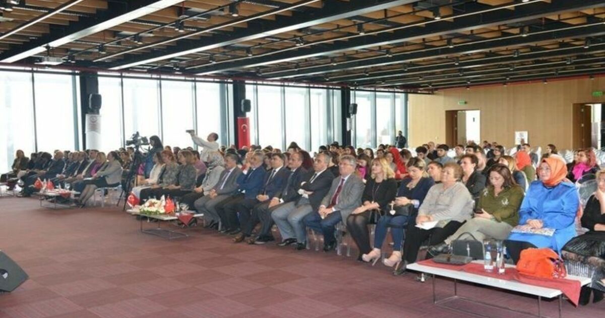 ‘hayata İmza Atan Kadınlar’ Başarı Öykülerini Anlattı