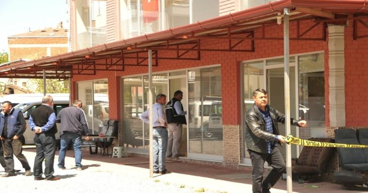 Oto Galeriye Silahlı Saldırı: 1 Yaralı