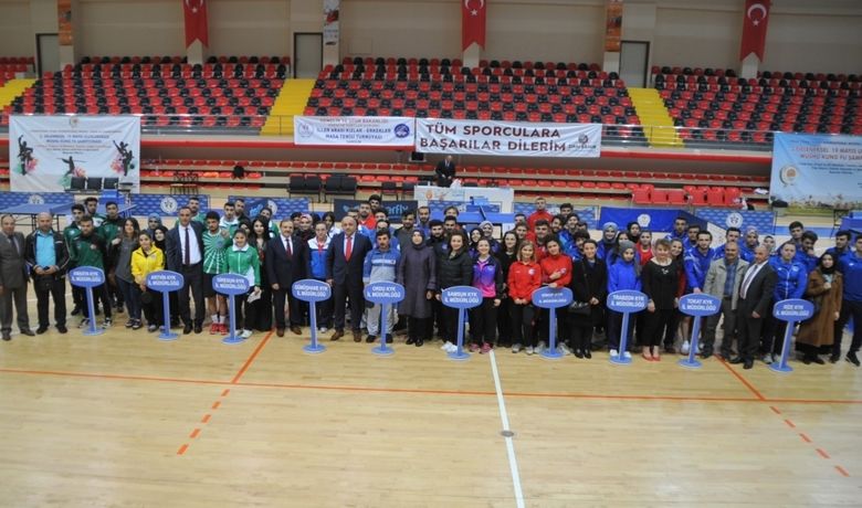 Karadeniz Kyk Masa Tenisi Turnuvası Başladı - Gençlik ve Spor Bakanlığı Yüksek Öğrenim Kredi ve Yurtlar Kurumu (KYK) Masa Tenisi Karadeniz Bölge Turnuvası başladı.