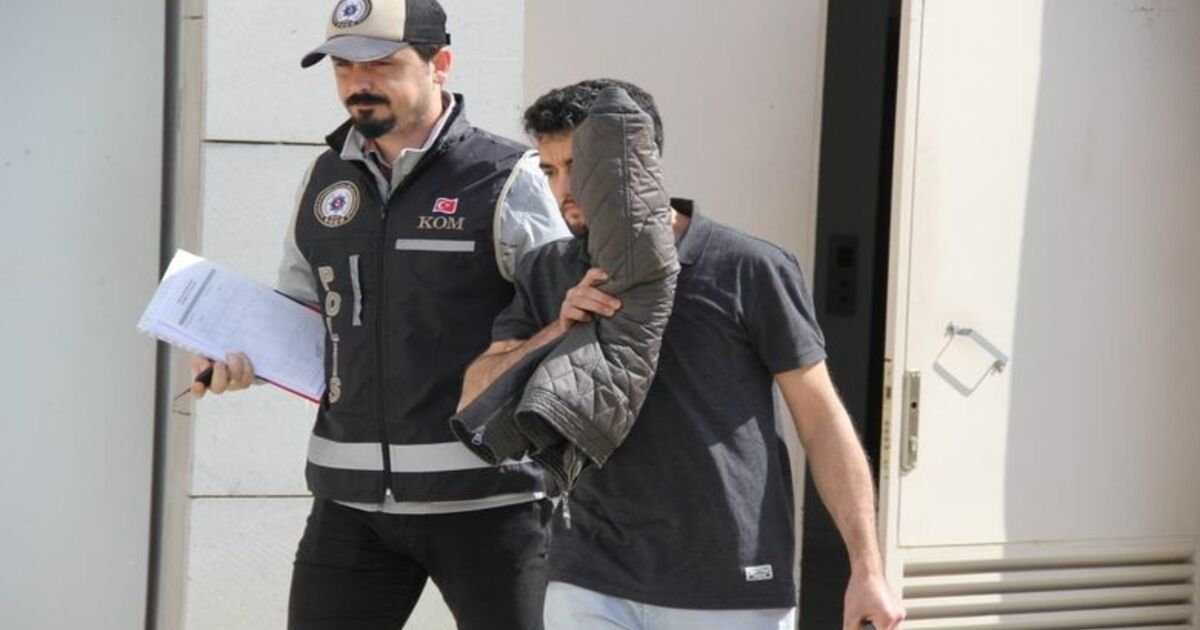 Dershane Çalışanı Bylock'tan Tutuklandı