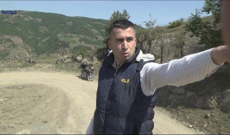 Alaçam’daki Silahlı Saldırı Zanlıları Tutuklandı SilahlıSaldırıya Uğrayan Şahıslar Dehşet Anlarını Anlattı - Samsun’un Alaçam ilçesinde amcasını ve amcasının damadını tüfekle yaralayan şahıs ve arkadaşı tutuklandı.