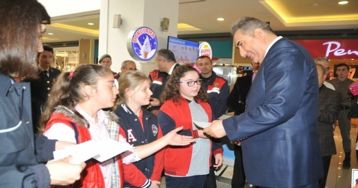 Bafra’da Trafik Haftası Kutlandı
