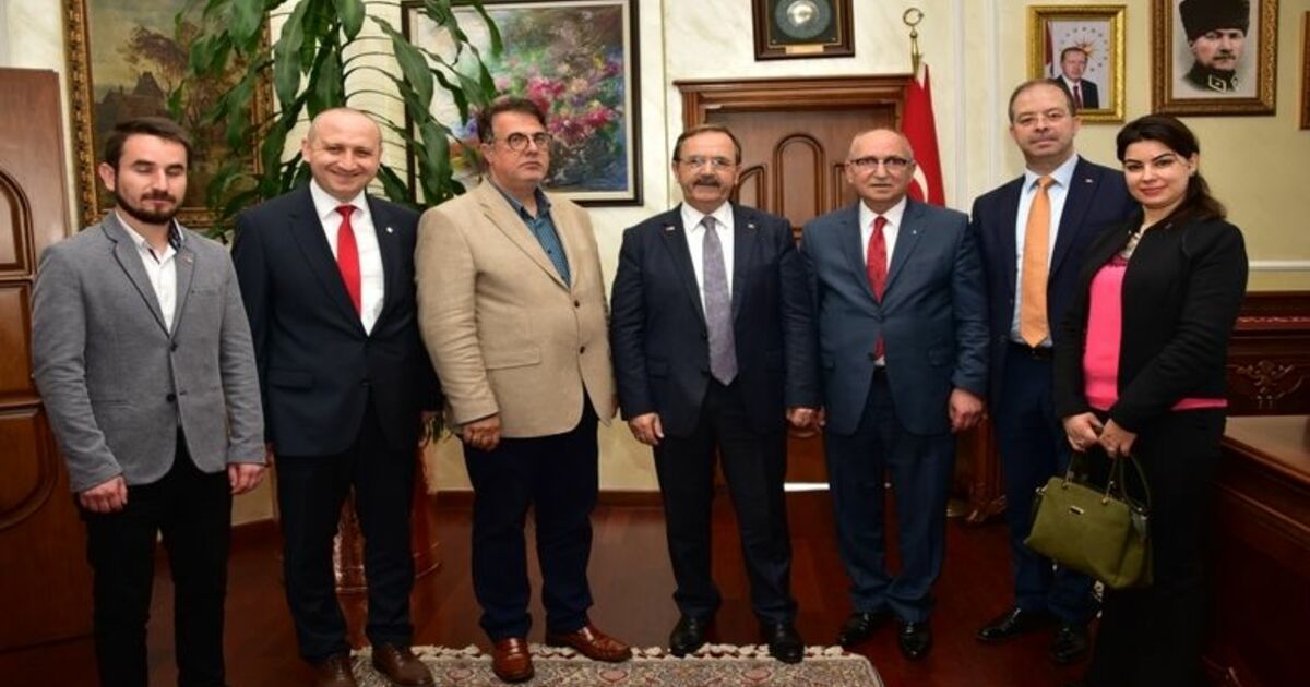 Şahin: “samsun Deyince Akan Sular Durur” Büyükşehir Belediye Başkanı Şahin’e Ziyaretçi Akını