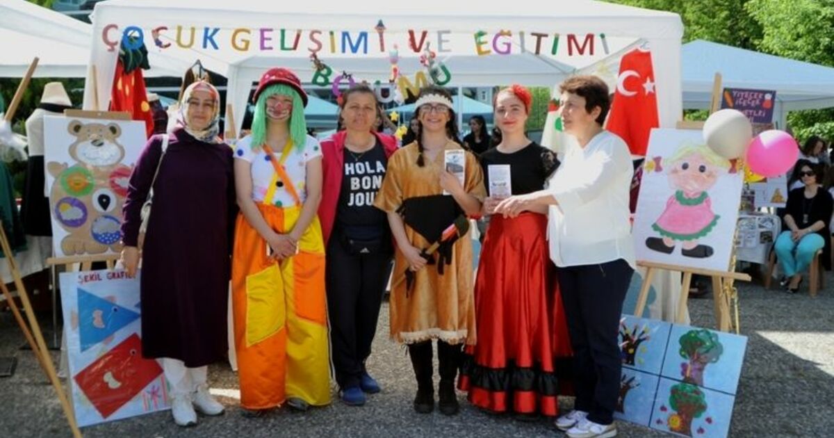 Bafra'da “mesleki Ve Teknik Okullar Tanıtım Sergisi” Açıldı