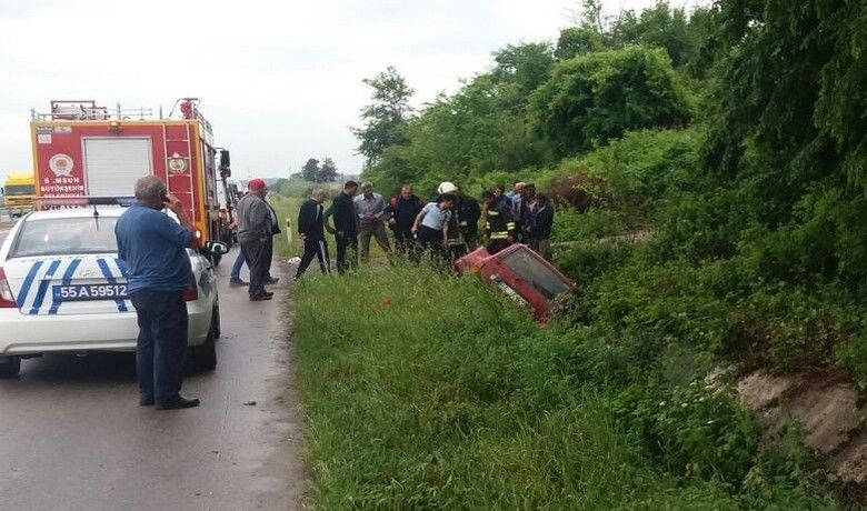 Alaçam’da Kaza: 1 Yaralı - Samsun’un Alaçam ilçesinde otomobil su kanalına girdiği kazada 1 kişi yaralandı.