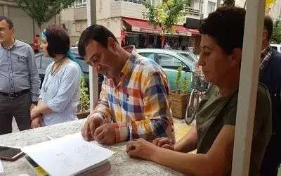 Gençlik Caddesi İçin İmza Kampanyası
