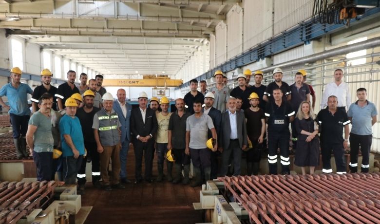 Köktaş: "7,4'lük Büyüme İle Gerekli Cevap Verildi" Ak Parti Samsun MilletvekiliFuat Köktaş: "Türkiye 2018 Yılının İlk Çeyreğinde Yıllık Olarak Yüzde 7,4 Büyüdü"