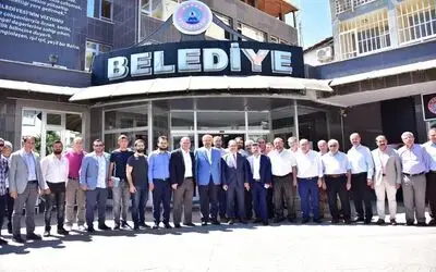 Şahin: “güçlü Türkiye İçin İstikrar Lazım” Başkan Şahin Hemşehrilerinden Destek İstedi