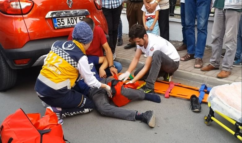 Otomobil İle Motosiklet Çarpıştı: 1 Yaralı