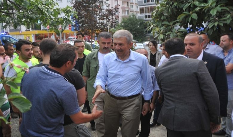 Bakan Demircan: "Türkiye Kalkınmasın Diye35 Senemizi Terörle Meşgul Ettiler" - Sağlık Bakanı Ahmet Demircan, "Bu coğrafya öyle kolay bir coğrafya değil. Burada zayıf devlet ayakta kalamaz. Bu coğrafyada güçlü olmak zorundasınız” dedi.