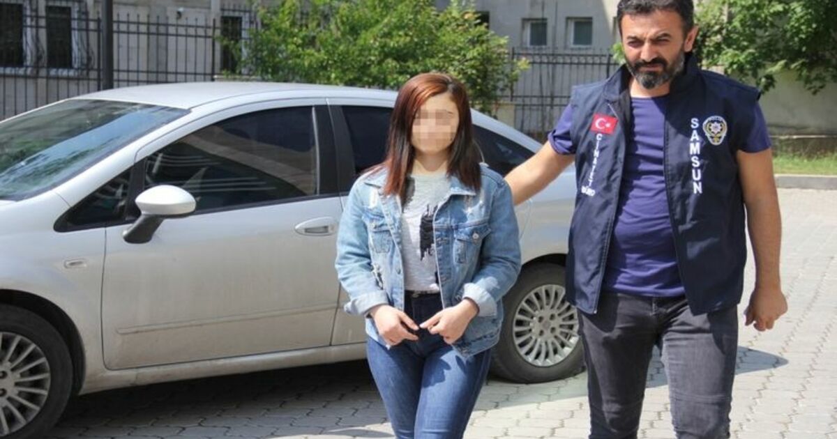 'Bakışma' Yüzünden Bıçakla Yaralama Yapan Genç Kız Tutuklandı