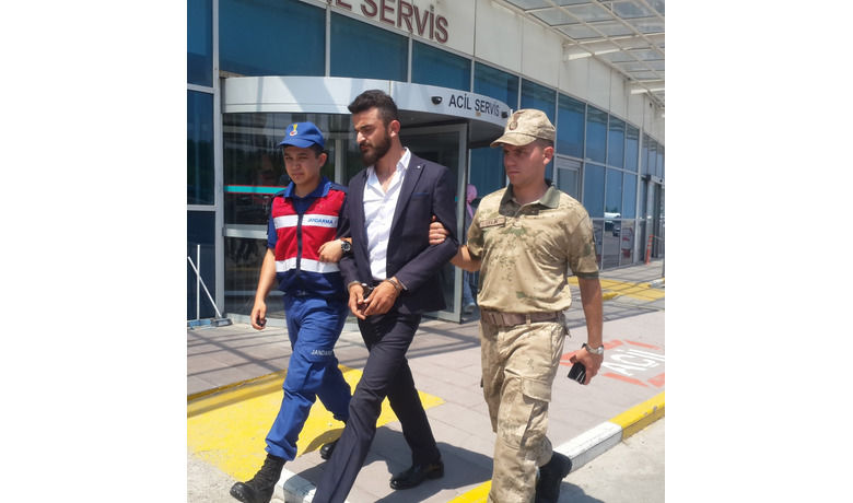 Teslim Olan Cinayetin Zanlısı Tutuklandı - Samsun'un Bafra ilçesinde meydana gelen cinayet olayında teslim olan zanlı tutuklandı.