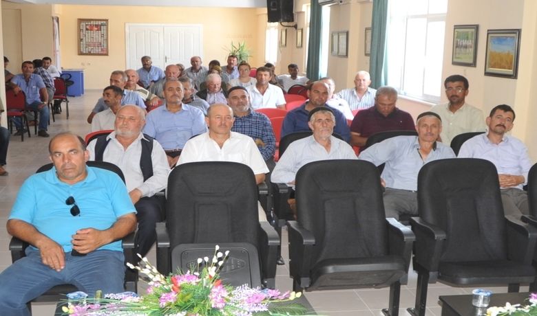 Sebze Üreticilerine Eğitim Semineri - Samsun’un Bafra ilçesinde sebze yetiştiriciliğinde hastalık ve zararlılarıyla ilgili eğitim toplantısı yapıldı.