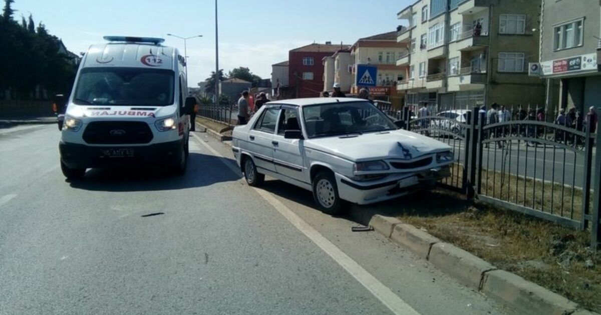 Sınava Giderken Otomobille Yayaya Çarptı: 1 Yaralı