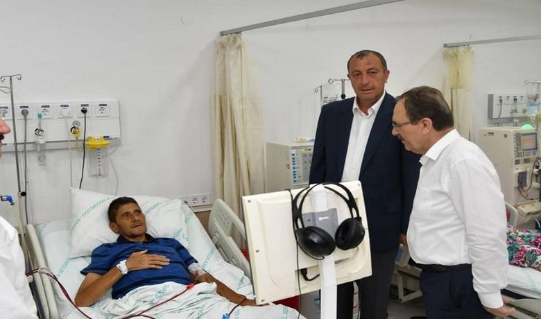 Şahin: "Üretici Zenginleşirse HemSamsun Hem Ülke Kazanır” - Samsun Büyükşehir Belediye Başkanı Zihni Şahin, “Tarım ve üretim olmazsa olmazımız. Üreticimiz alın terinin karşılığını almalı. Eğer üreticimiz zenginleşirse hem kentimiz hem de ülkemiz kazanır" dedi.