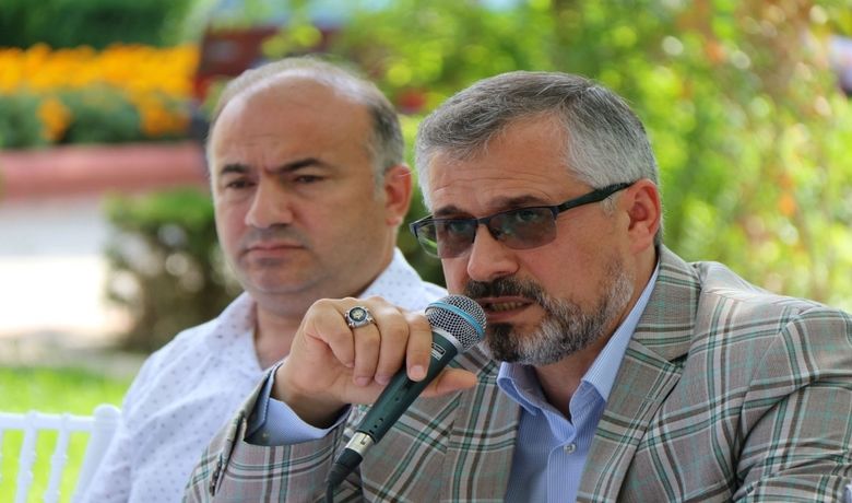 Başkan Kılıç GazetecilerleBasın Bayramı'nı Kutladı - Bafra Belediye Başkanı Hamit Kılıç, 24 Temmuz Basın Bayramı'nda Bafra’da görev yapan yazılı, görsel, yerel ve ulusal gazete, televizyon ve radyo temsilcileri ile bir araya geldi.