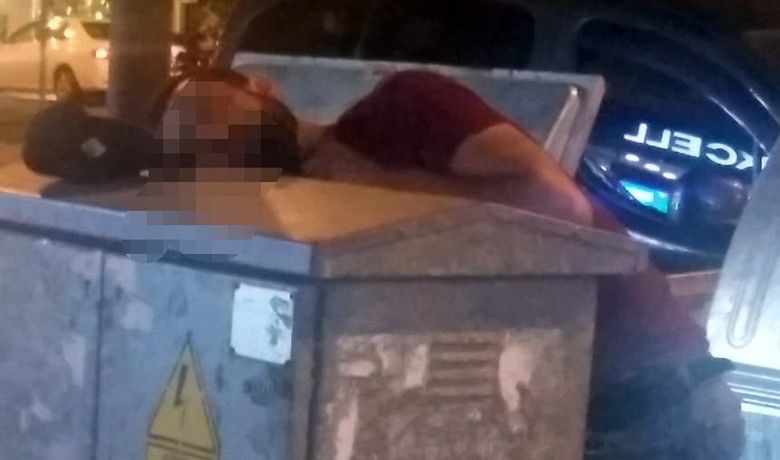 Hırsızlık Suçundan Aranan Şahıs Yakalandı - Samsun'un Bafra ilçesinde hırsızlık suçundan aranan şahıs, polis ekiplerince yakalanarak gözaltına alındı.