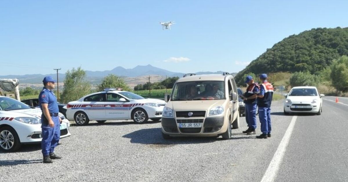 Jandarmadan Drone İle Trafik Uygulaması
