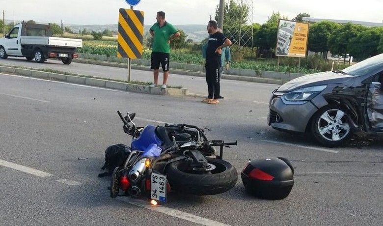 Bafra'da Kaza: 1 Yaralı - Samsun'un Bafra ilçesinde otomobil ile motosikletin çarpışması sonucu 1 kişi yaralandı.