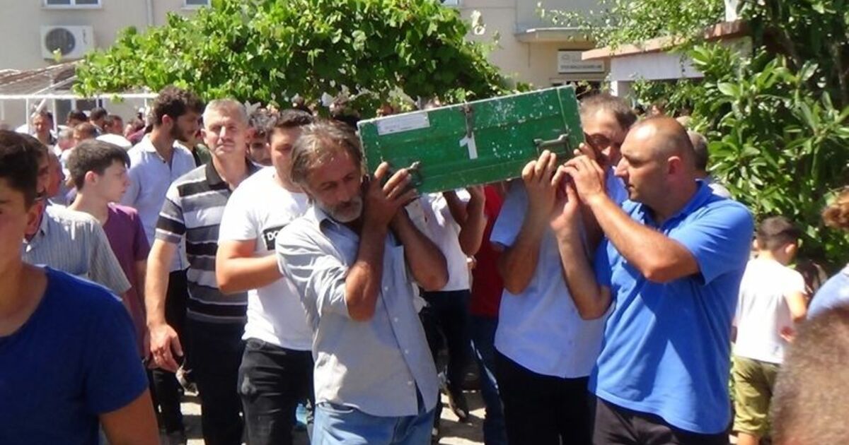 Samsun'da Boğulan Genç Defnedildi