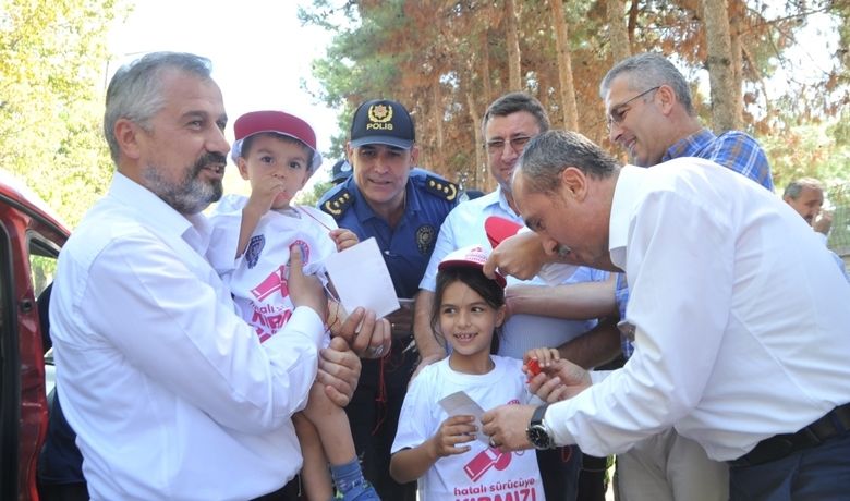 Bafra’da 'Kırmızı Düdük' Uygulaması - İçişleri Bakanlığı tarafından başlatılan 'Kırmızı Düdük' projesi Bafra’da uygulamaya konuldu.