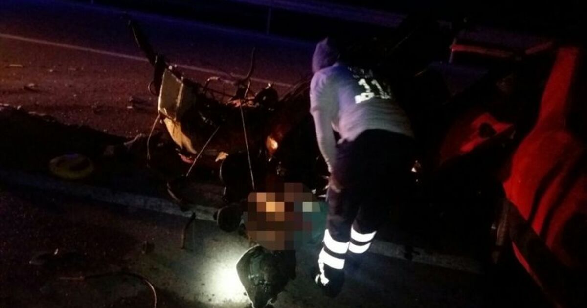 Samsun'da Otomobil Beton Bariyere Çarptı: 1 Ölü,1 Yaralı
