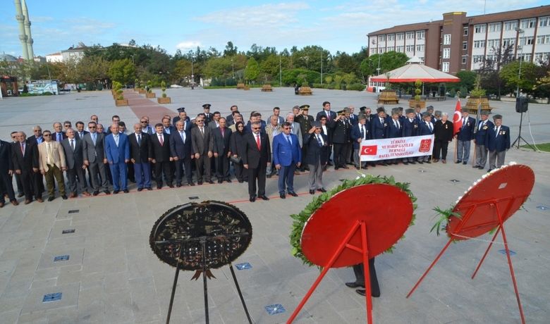 Bafra’da Gaziler Günü Kutlandı - Samsun’un Bafra ilçesinde "19 Eylül Gaziler Günü" düzenlenen törenle kutlandı.
