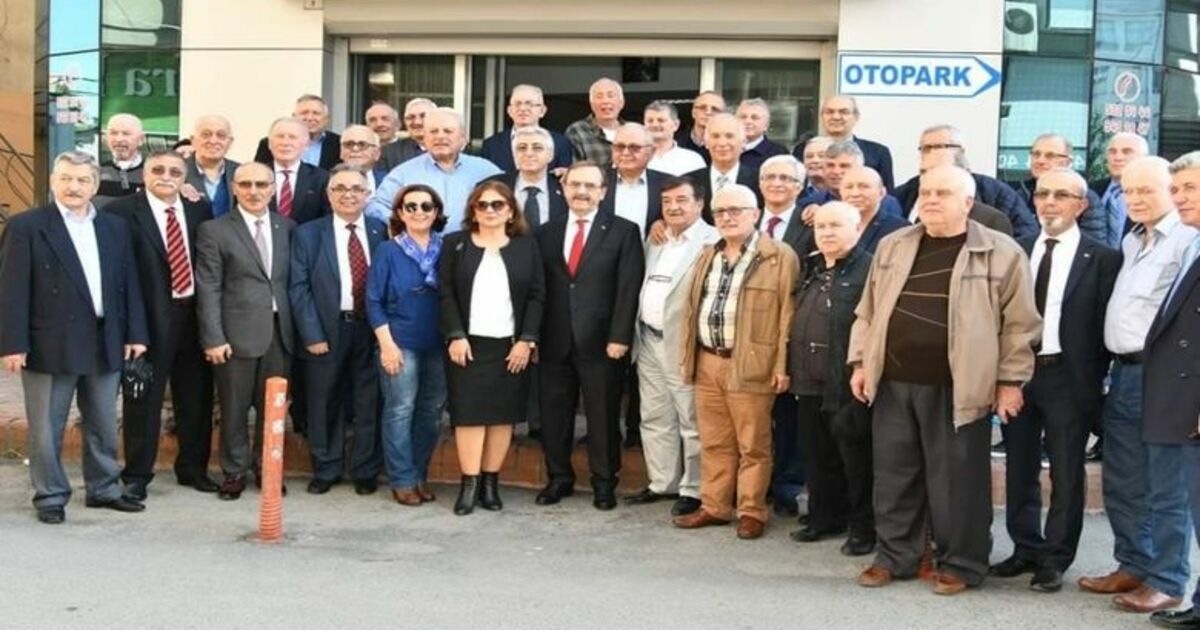 Lise Arkadaşları Yıllar Sonra Buluştu