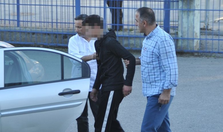 4 Ayrı İş Yerinden Hırsızlık Yapan Zanlı Yakalandı - Samsun’un Bafra İlçesinde 4 ayrı iş yerinden hırsızlık olayı gerçekleştirdiği iddia eden 16 yaşındaki çocuk polis tarafından yakalandı.